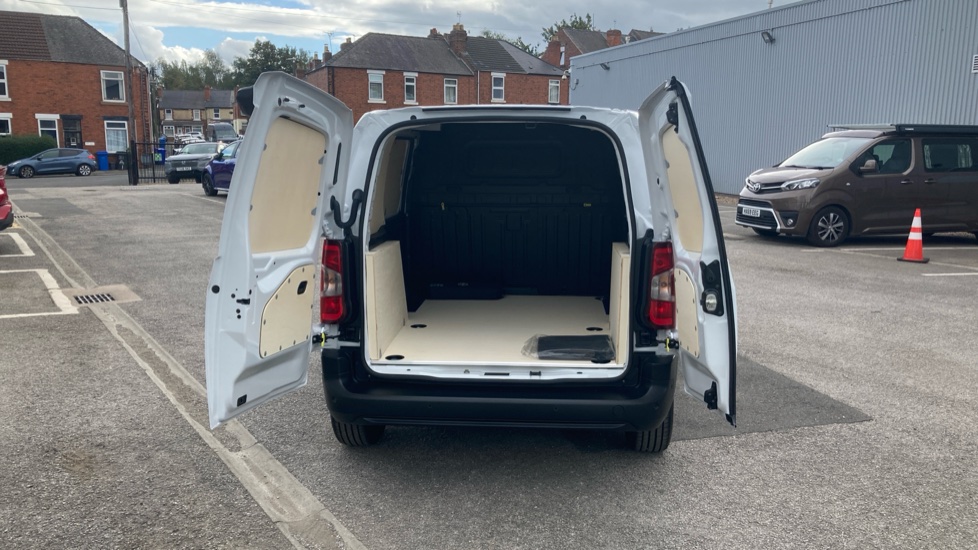 Toyota Proace City L1 Diesel 1.5D 100 Icon Van - Image 13
