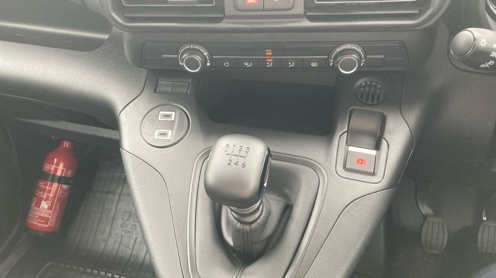 Toyota Proace City L1 Diesel 1.5D 100 Icon Van - Image 16