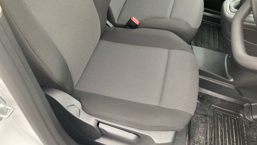 Toyota Proace City L1 Diesel 1.5D 100 Icon Van - Image 17