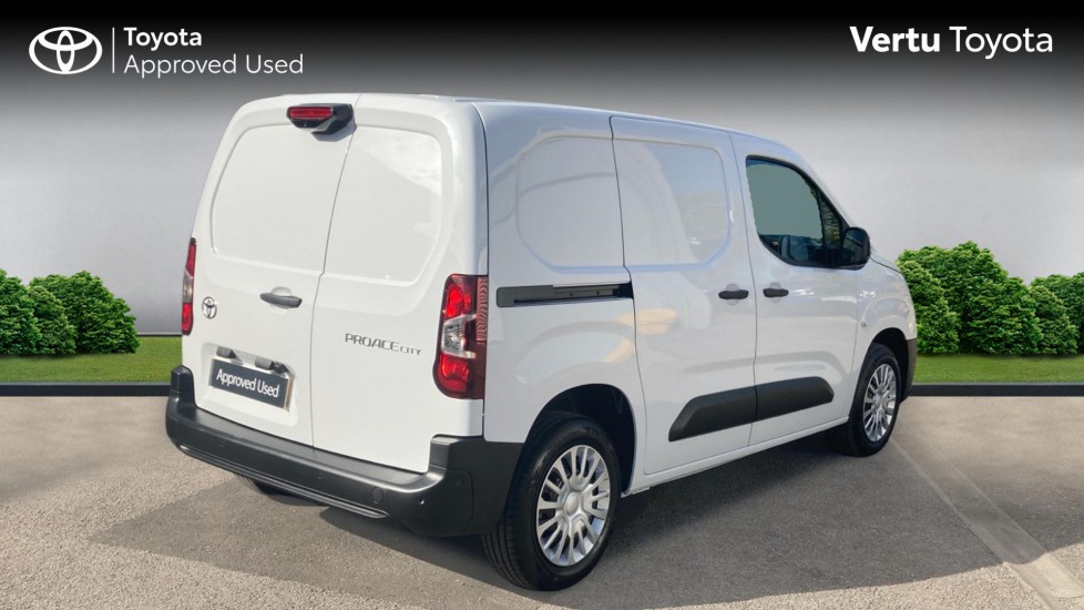 Toyota Proace City L1 Diesel 1.5D 100 Icon Van - Image 2