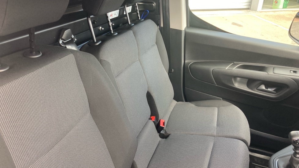Toyota Proace City L1 Diesel 1.5D 100 Icon Van - Image 14
