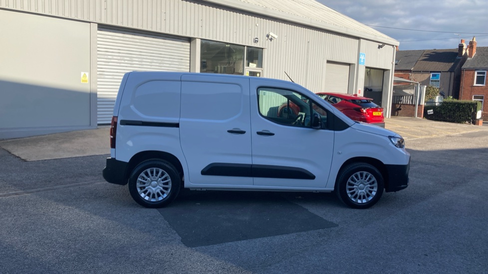 Toyota Proace City L1 Diesel 1.5D 100 Icon Van - Image 23