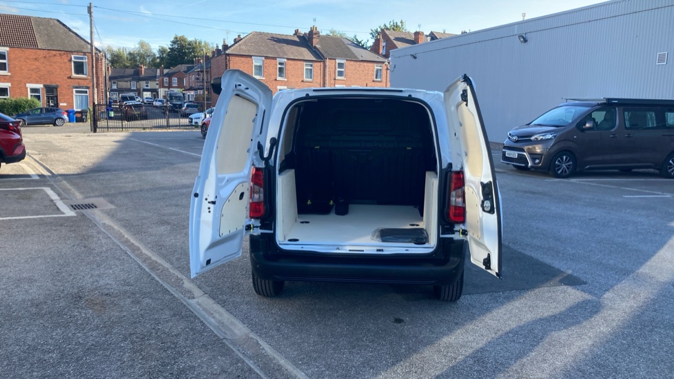 Toyota Proace City L1 Diesel 1.5D 100 Icon Van - Image 13