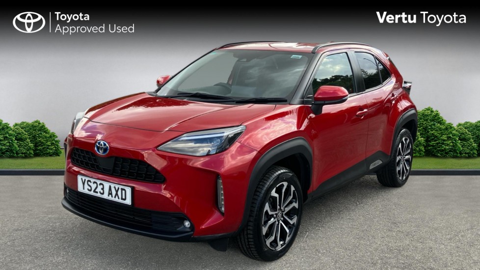 Toyota Yaris Cross 1.5 Hybrid Design 5dr CVT Hybrid Estate - Image 3