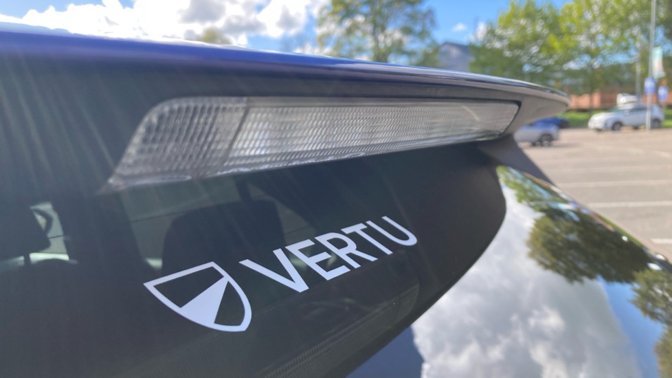 Toyota Yaris Cross 1.5 Hybrid Design 5dr CVT Hybrid Estate - Image 40