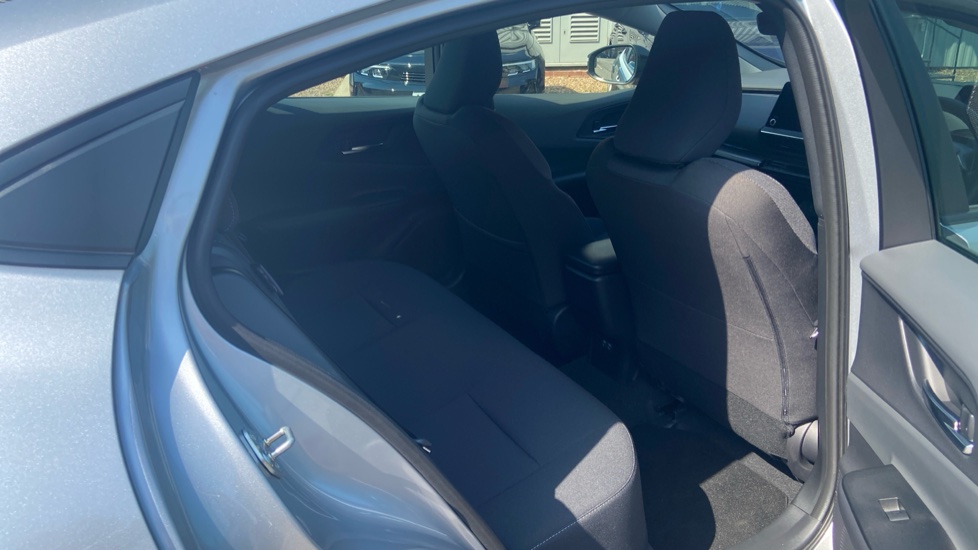 Toyota Prius 2.0 PHEV Design 5dr CVT Hatchback - Image 15