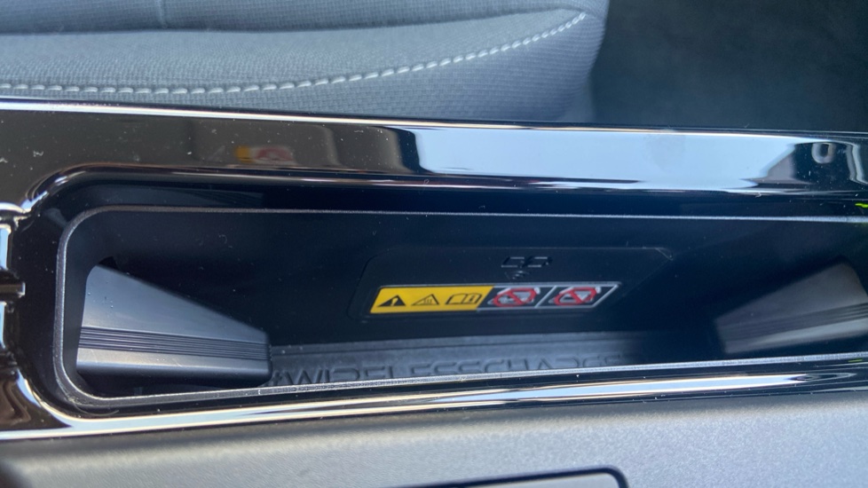 Toyota Prius 2.0 PHEV Design 5dr CVT Hatchback - Image 34