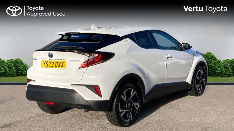 Toyota C-HR 1.8 Hybrid Design 5dr CVT Hybrid Hatchback - Image 2