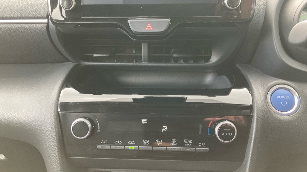 Toyota Yaris Cross 1.5 Hybrid Icon 5dr CVT Hybrid Estate - Image 35