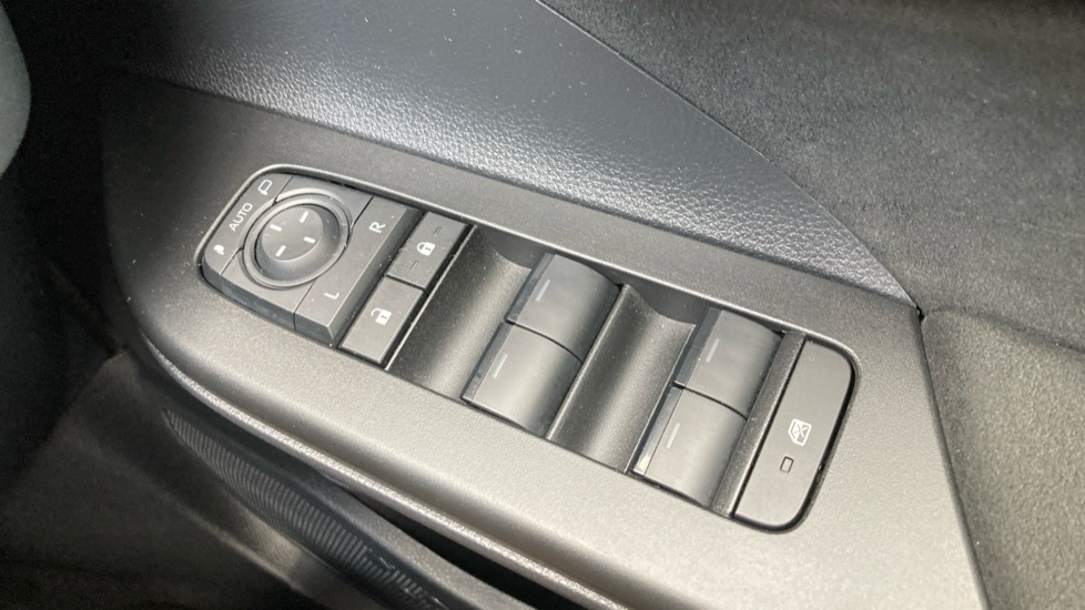 Toyota C-HR 2.0 Hybrid GR Sport 5dr CVT Hybrid Hatchback - Image 33