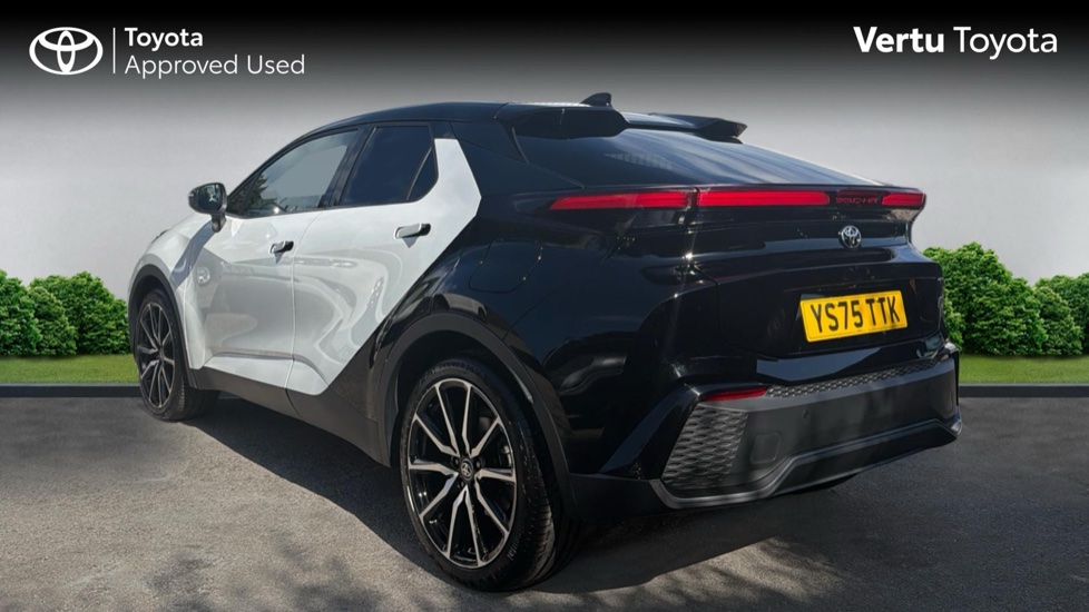 Toyota C-HR 2.0 Hybrid GR Sport 5dr CVT Hybrid Hatchback - Image 4