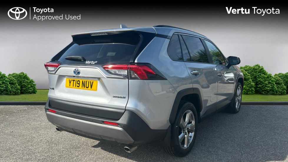 Toyota RAV4 2.5 VVT-i Hybrid Excel 5dr CVT Hybrid Estate - Image 2