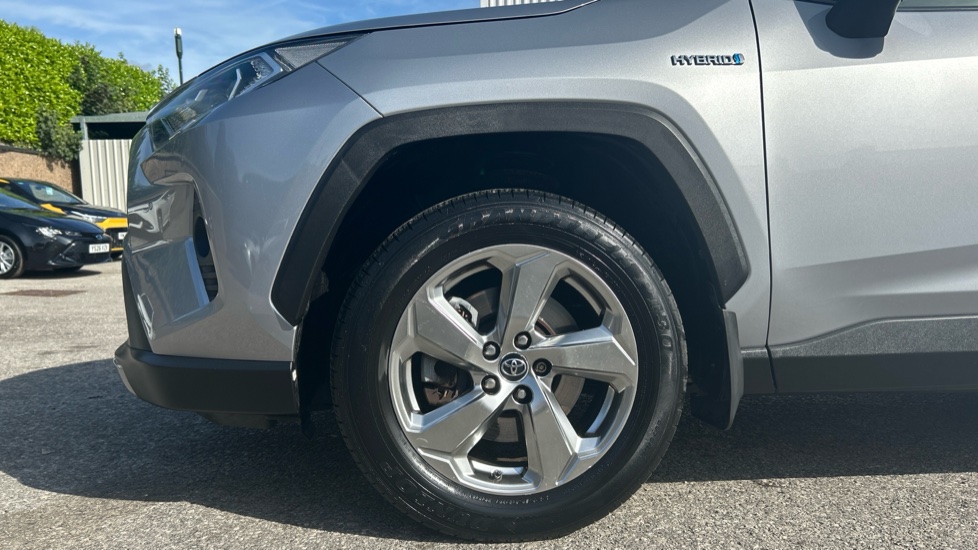 Toyota RAV4 2.5 VVT-i Hybrid Excel 5dr CVT Hybrid Estate - Image 25