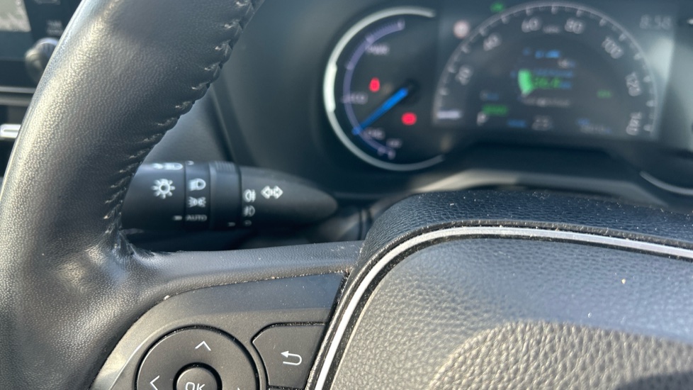 Toyota RAV4 2.5 VVT-i Hybrid Excel 5dr CVT Hybrid Estate - Image 30