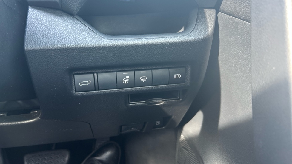 Toyota RAV4 2.5 VVT-i Hybrid Excel 5dr CVT Hybrid Estate - Image 34