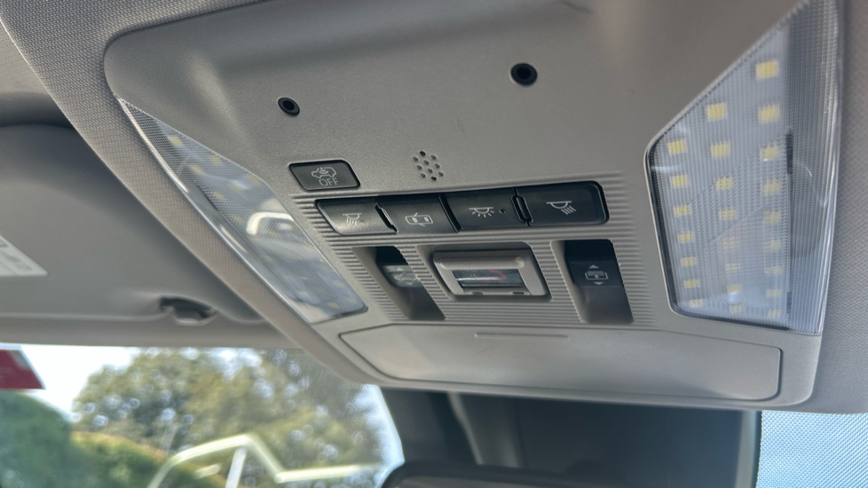 Toyota RAV4 2.5 VVT-i Hybrid Excel 5dr CVT Hybrid Estate - Image 42