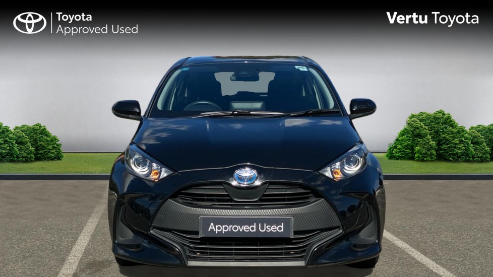 Toyota Yaris 1.5 Hybrid Icon 5dr CVT Hybrid Hatchback - Image 22