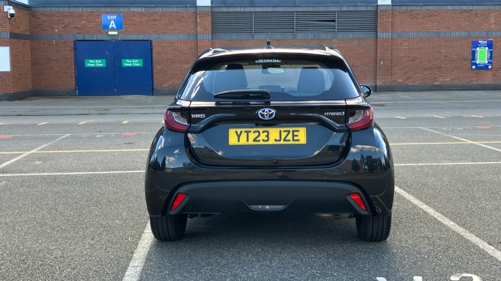 Toyota Yaris 1.5 Hybrid Icon 5dr CVT Hybrid Hatchback - Image 26
