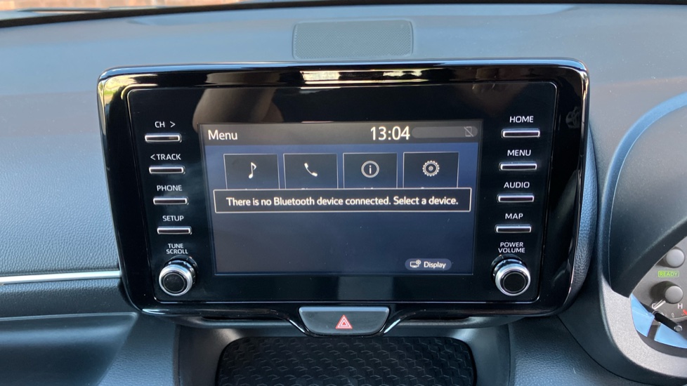 Toyota Yaris 1.5 Hybrid Icon 5dr CVT Hybrid Hatchback - Image 42