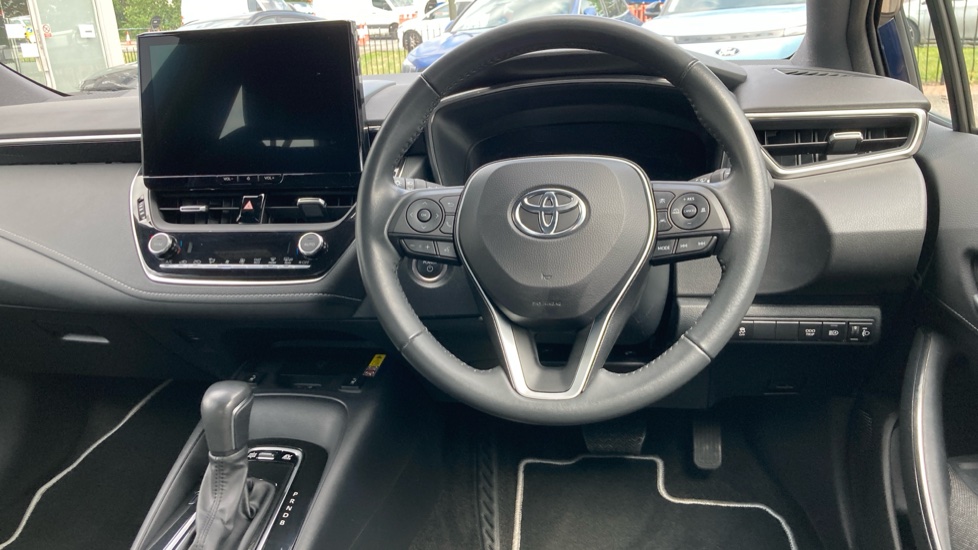 Toyota Corolla 1.8 Hybrid Icon 5dr CVT Hybrid Hatchback - Image 6