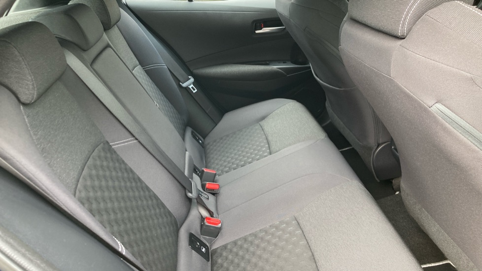 Toyota Corolla 1.8 Hybrid Icon 5dr CVT Hybrid Hatchback - Image 8