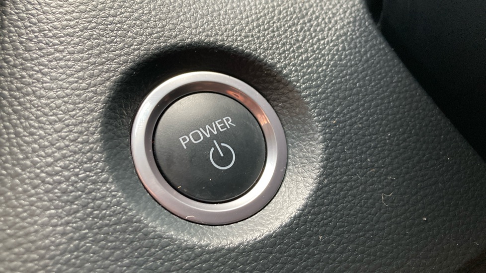 Toyota Corolla 1.8 Hybrid Icon 5dr CVT Hybrid Hatchback - Image 16