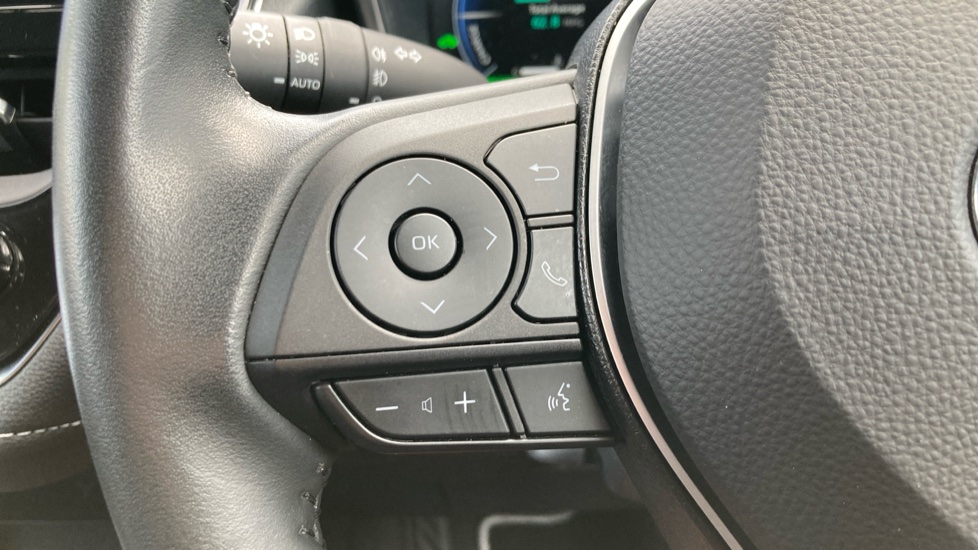 Toyota Corolla 1.8 Hybrid Icon 5dr CVT Hybrid Hatchback - Image 38