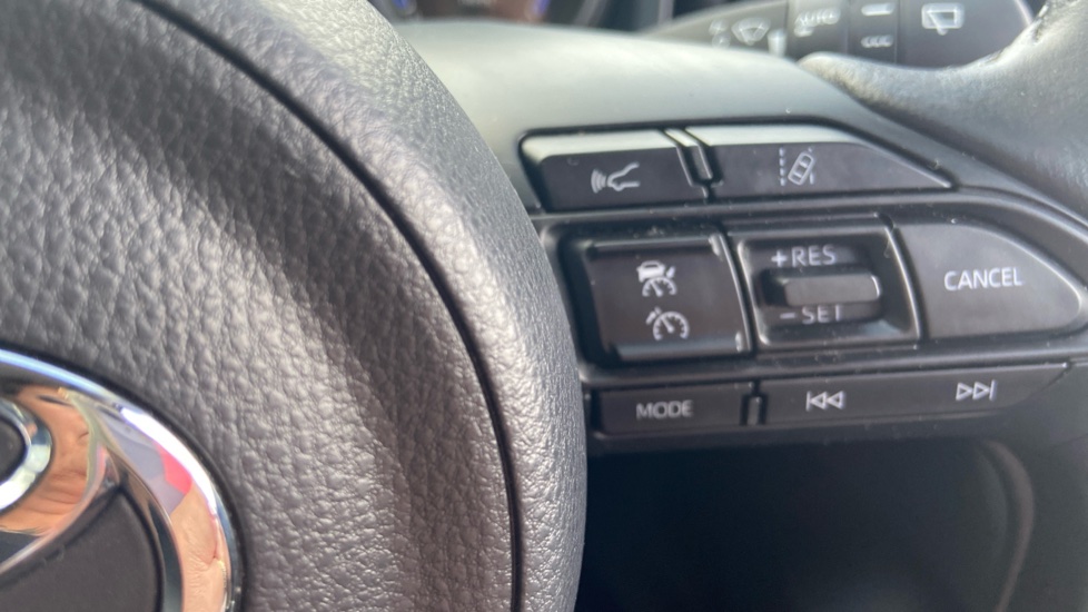 Toyota Yaris Cross 1.5 Hybrid Icon 5dr CVT Hybrid Estate - Image 33