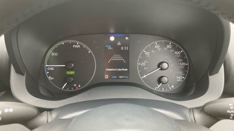 Toyota Yaris 1.5 Hybrid Icon 5dr CVT Hybrid Hatchback - Image 11
