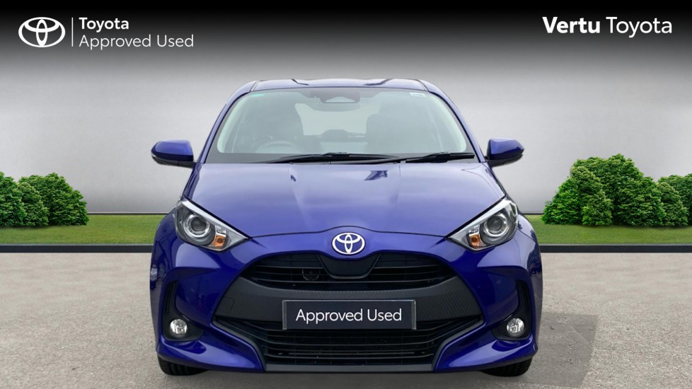 Toyota Yaris 1.5 Hybrid Icon 5dr CVT Hybrid Hatchback - Image 22