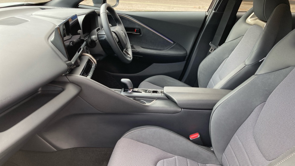 Toyota C-HR 1.8 Hybrid Excel 5dr CVT Hybrid Hatchback - Image 5