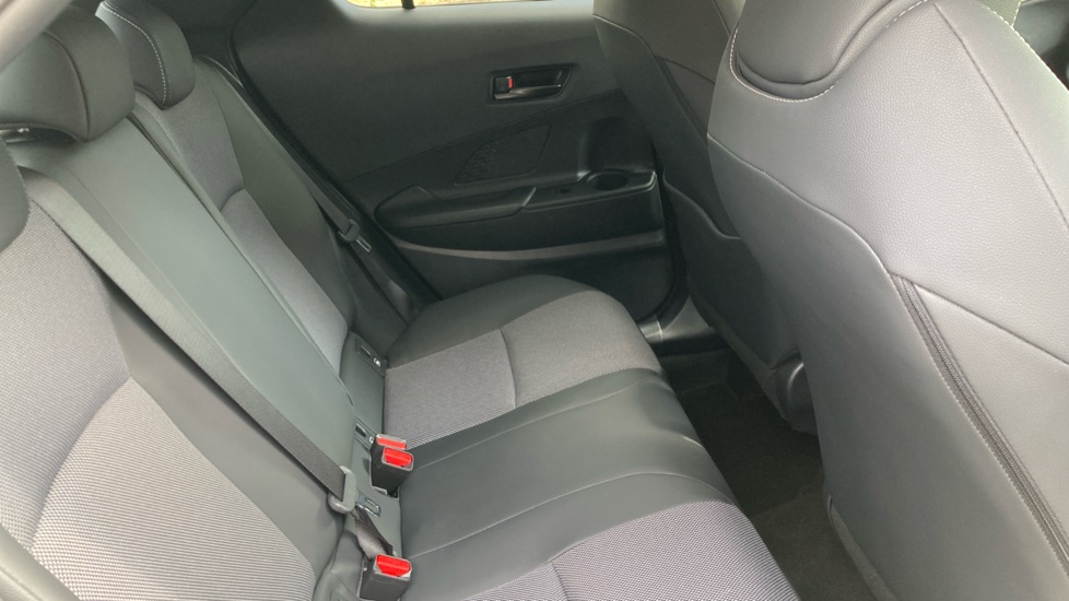 Toyota C-HR 1.8 Hybrid Excel 5dr CVT Hybrid Hatchback - Image 8