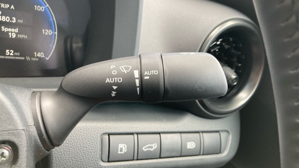 Toyota C-HR 1.8 Hybrid Excel 5dr CVT Hybrid Hatchback - Image 33