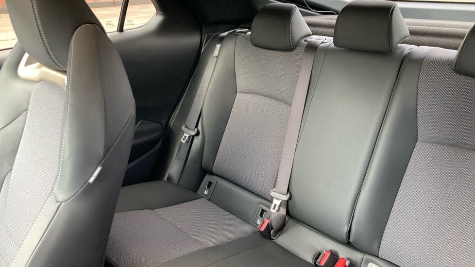 Toyota C-HR 1.8 Hybrid Excel 5dr CVT Hybrid Hatchback - Image 43