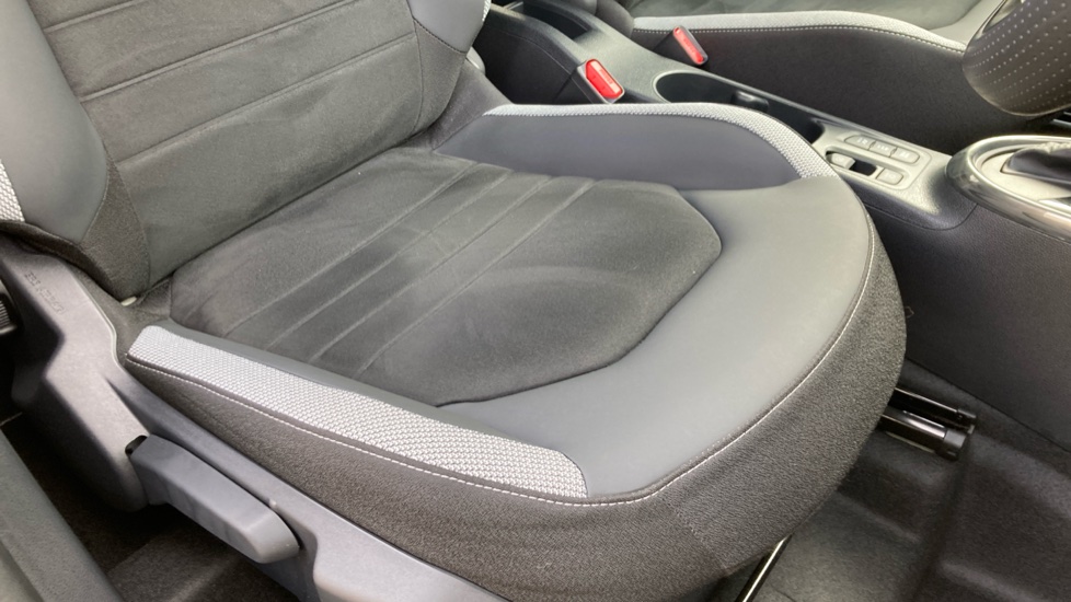 Toyota Aygo X 1.5 Hybrid GR Sport 5dr CVT Hybrid Hatchback - Image 17