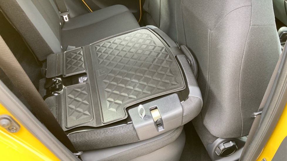 Toyota Aygo X 1.5 Hybrid GR Sport 5dr CVT Hybrid Hatchback - Image 18