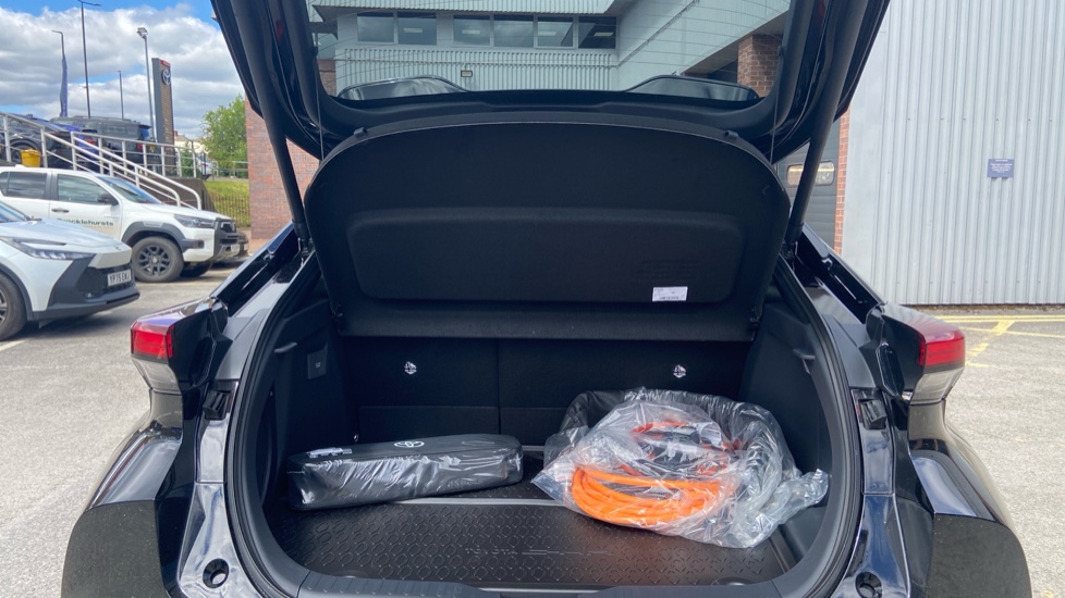 Toyota C-HR 2.0 PHEV GR Sport 5dr CVT Hatchback - Image 13