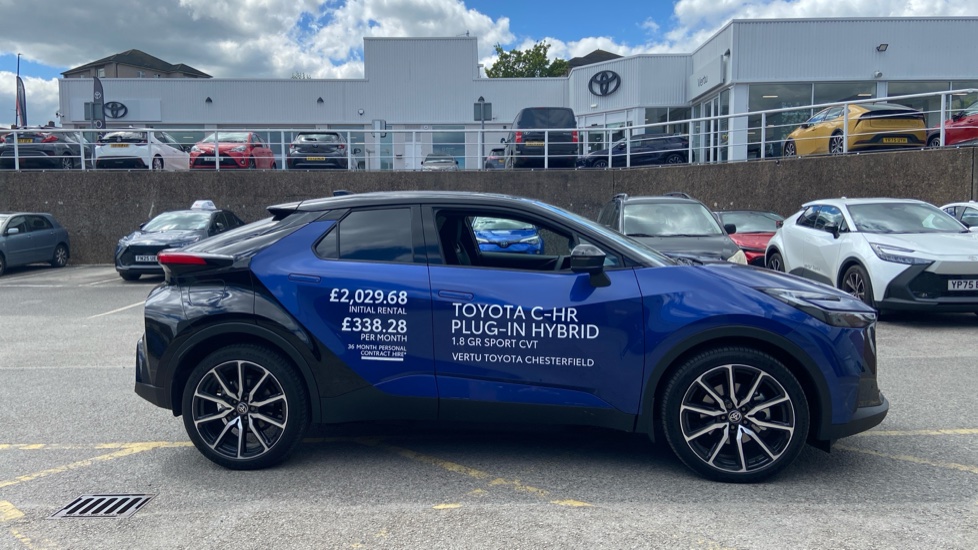 Toyota C-HR 2.0 PHEV GR Sport 5dr CVT Hatchback - Image 23