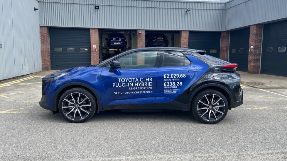 Toyota C-HR 2.0 PHEV GR Sport 5dr CVT Hatchback - Image 24