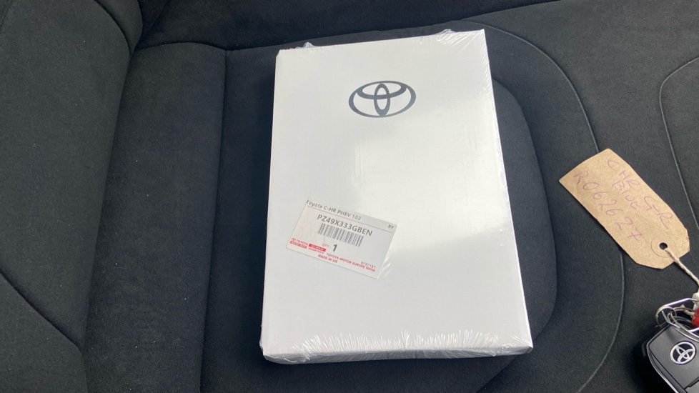 Toyota C-HR 2.0 PHEV GR Sport 5dr CVT Hatchback - Image 27