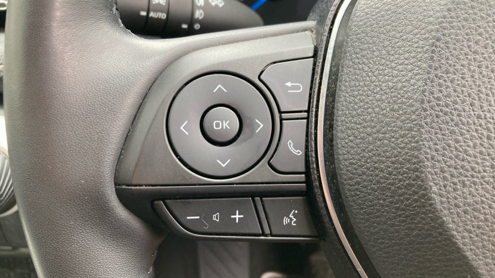 Toyota RAV4 2.5 VVT-i Hybrid Excel 5dr CVT Hybrid Estate - Image 39