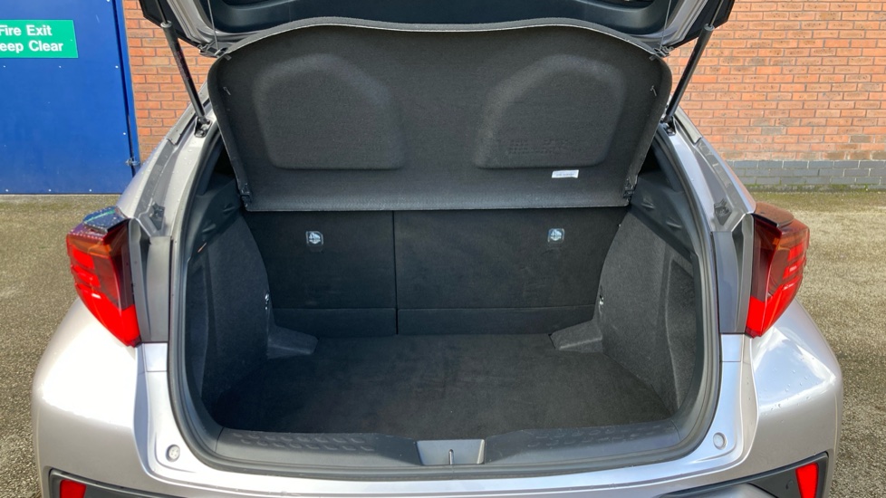 Toyota C-HR 1.8 Hybrid Excel 5dr CVT Hybrid Hatchback - Image 13