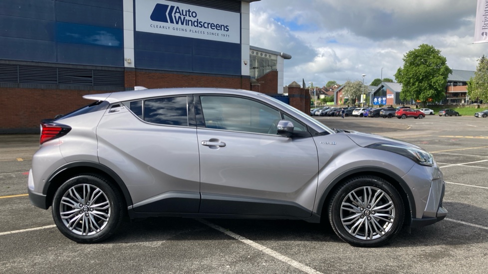 Toyota C-HR 1.8 Hybrid Excel 5dr CVT Hybrid Hatchback - Image 23