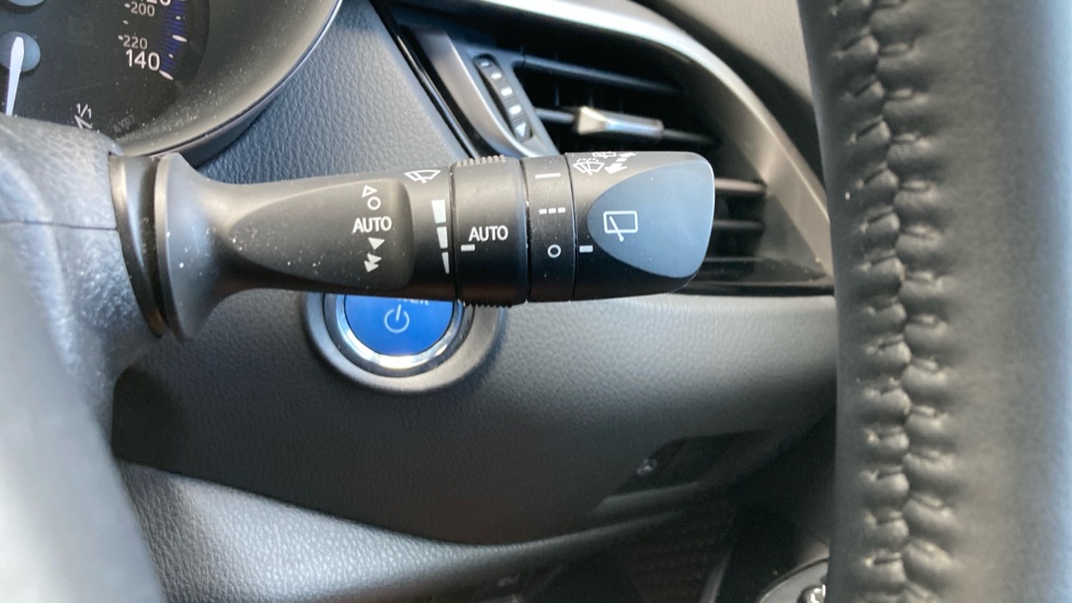 Toyota C-HR 1.8 Hybrid Excel 5dr CVT Hybrid Hatchback - Image 33