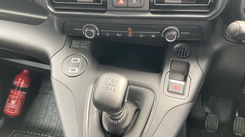 Toyota Proace City L1 Diesel 1.5D 100 Icon Van - Image 28