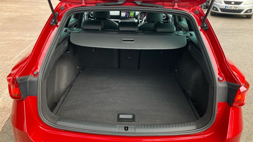 SEAT Leon 1.5 eTSI 150 FR Sport 5dr DSG Petrol Estate - Image 4