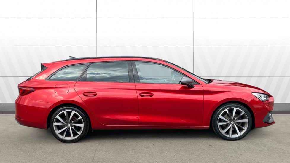 SEAT Leon 1.5 eTSI 150 FR Sport 5dr DSG Petrol Estate - Image 5