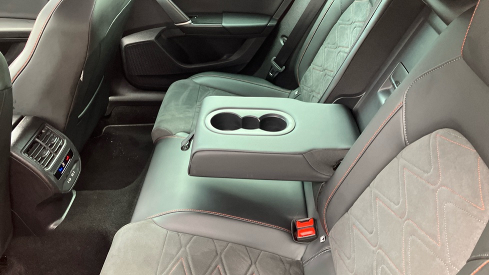 SEAT Leon 1.5 eTSI 150 FR Sport 5dr DSG Petrol Estate - Image 27