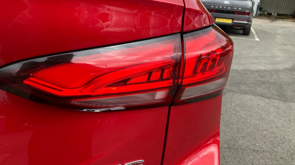 MG ZS 1.5 Hybrid+ Trophy 5dr Auto Hybrid Hatchback - Image 21