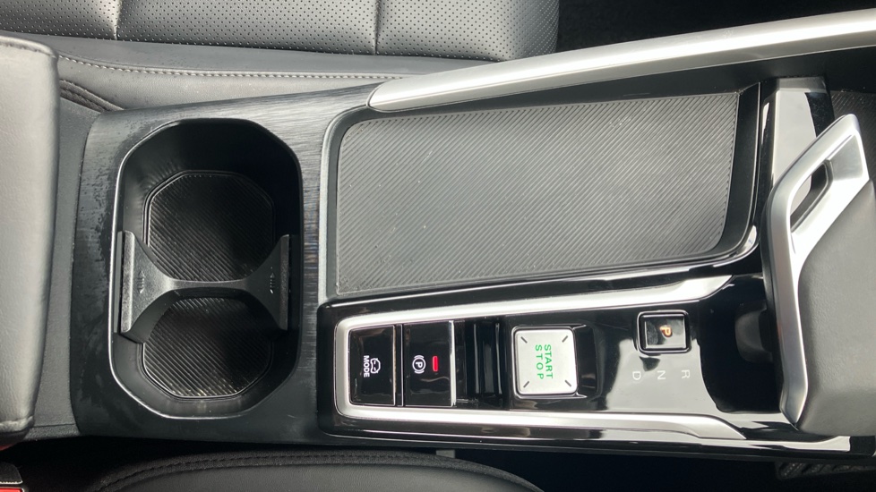 MG ZS 1.5 Hybrid+ Trophy 5dr Auto Hybrid Hatchback - Image 31
